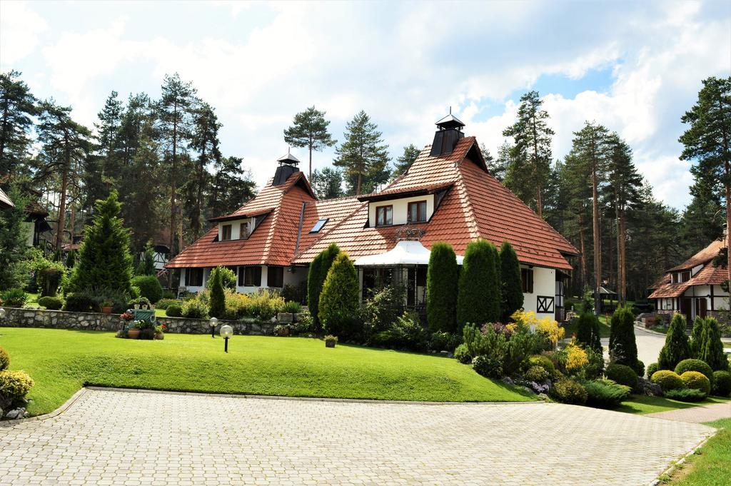 Kraljevi Konaci Zlatibor Zlatibor